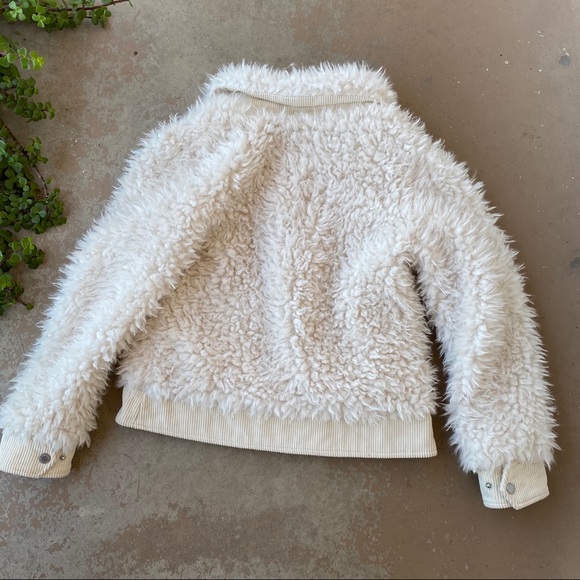 BCBGeneration Cream Faux Fur Jacket Coat - Picture 2 of 4